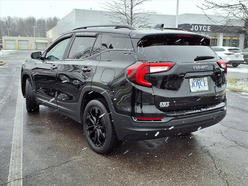 Certified 2022 GMC Terrain SLE w/ Driver Convenience Package image 35
