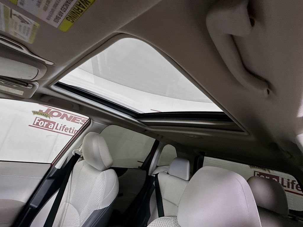 Certified 2022 Subaru Forester Premium AWD/4WD image 11