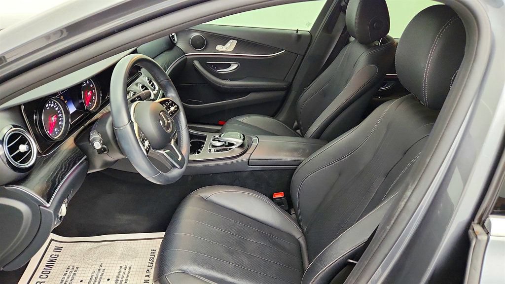 Used 2020 Mercedes-Benz E 350 Sedan image 12