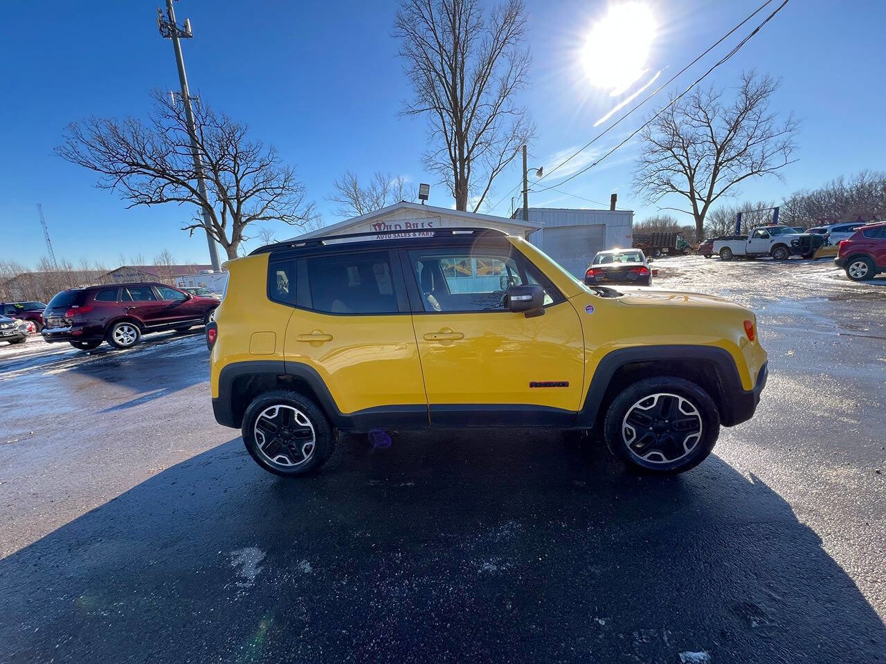 Used 2017 Jeep Renegade Trailhawk image 5