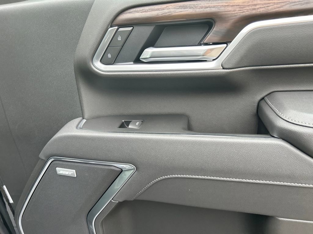 New 2026 GMC Sierra 2500 SLT w/ SLT Premium Package image 30