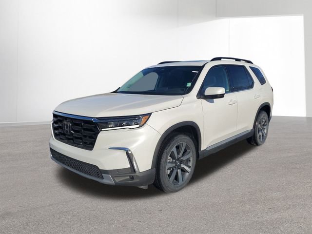 New 2025 Honda Pilot Touring image 11
