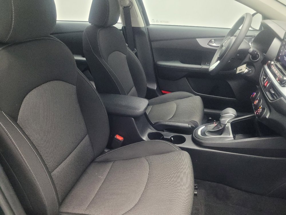 Used 2024 Kia Forte LX image 21