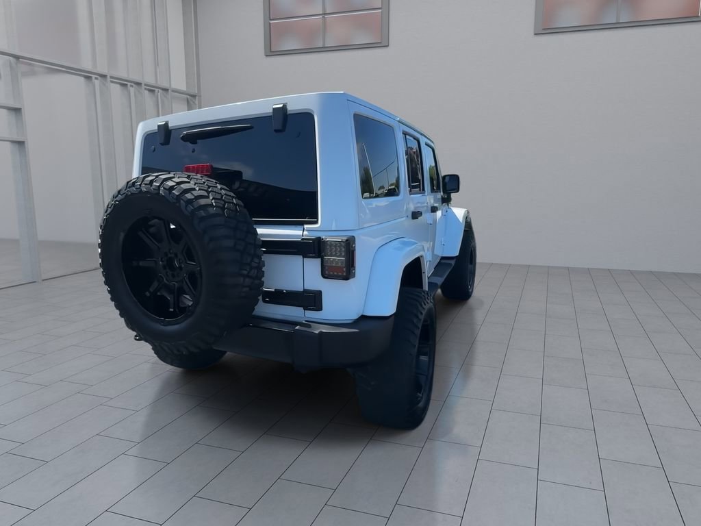 Used 2018 Jeep Wrangler Unlimited Sahara AWD/4WD image 8