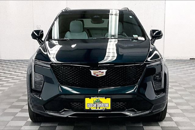 Used 2024 Cadillac XT4 Sport AWD/4WD image 4