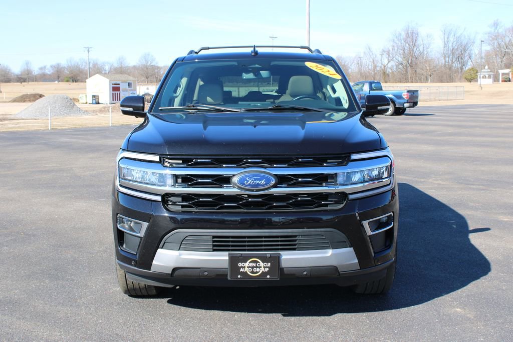 Used 2024 Ford Expedition Max Limited image 3