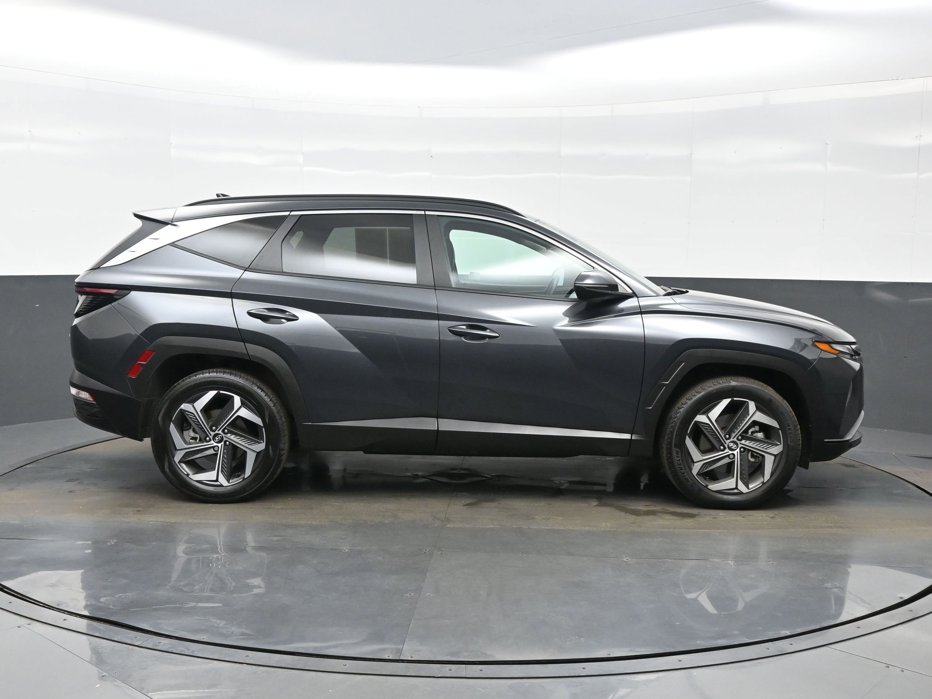 Used 2024 Hyundai Tucson SEL w/ Convenience Package image 7