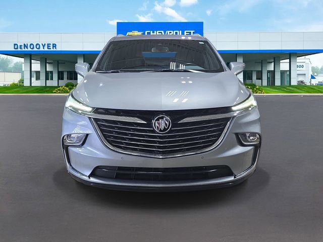 Used 2023 Buick Enclave Essence w/ Experience Buick Package AWD/4WD image 2