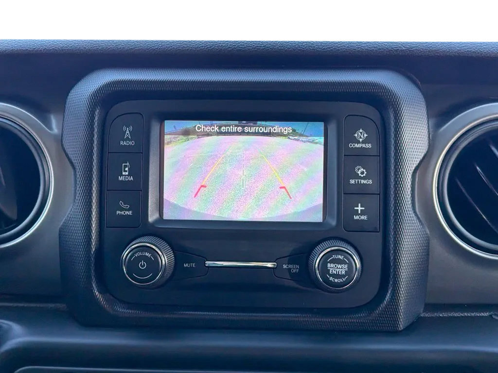 Used 2019 Jeep Wrangler Unlimited Sport S AWD/4WD image 9