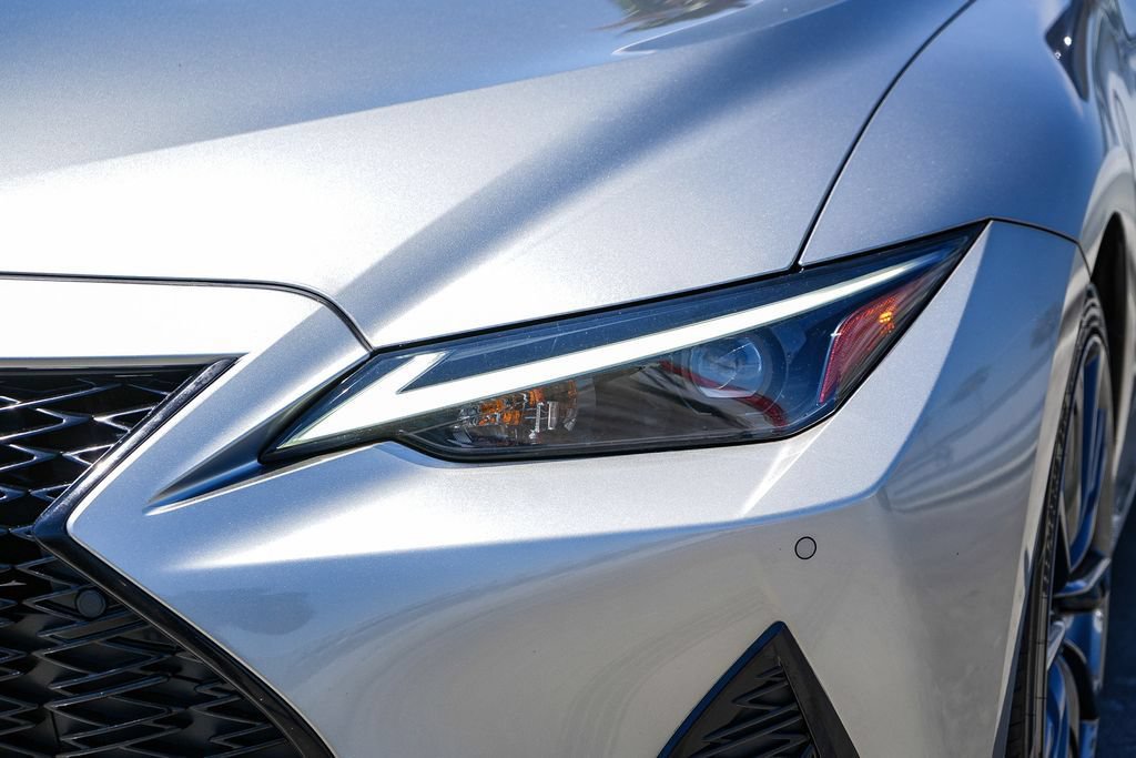 Used 2023 Lexus IS 350 F Sport w/ Accessory Package 2 RWD image 5