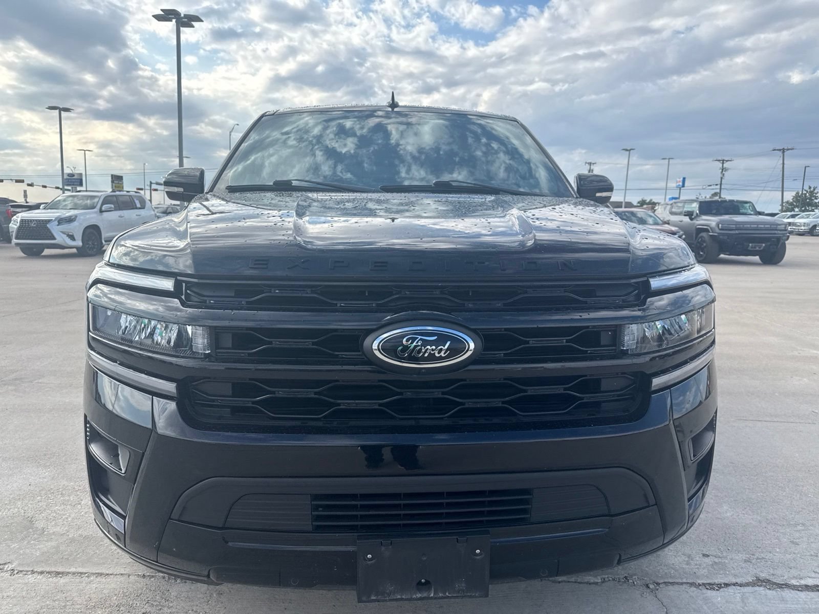 Used 2024 Ford Expedition Limited RWD image 8