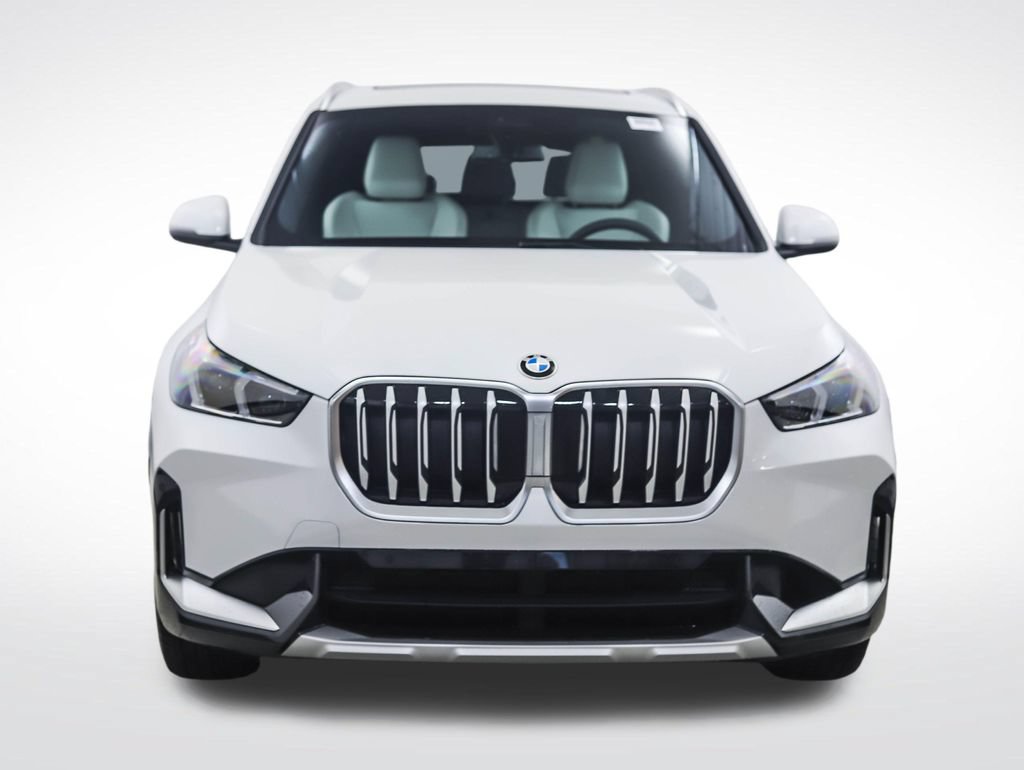 Used 2026 BMW X1 xDrive28i w/ Convenience Package AWD/4WD image 9