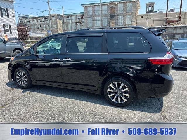 Used 2018 Toyota Sienna XLE w/ XLE Navigation Package AWD/4WD video 2