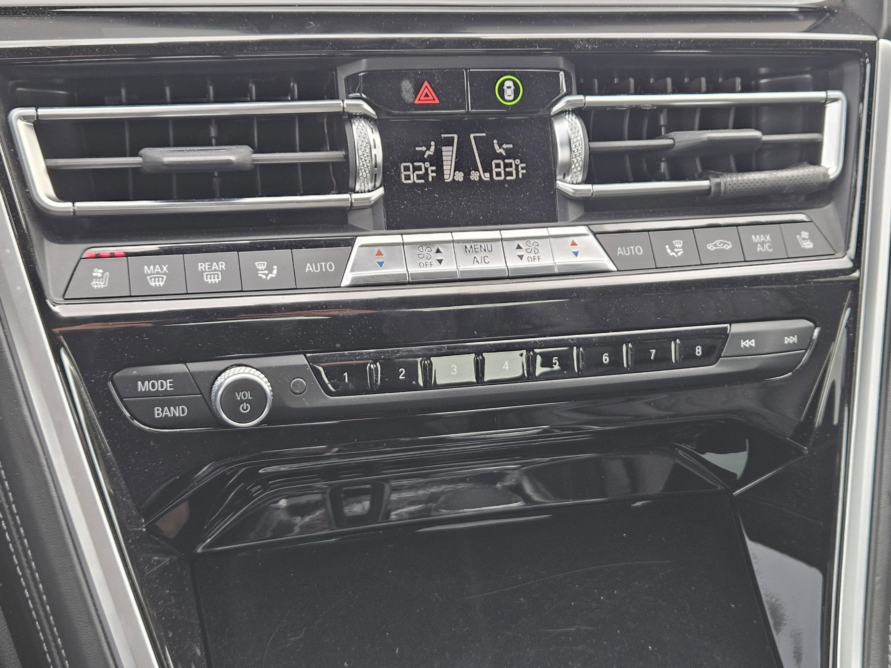 Used 2020 BMW M8 Coupe image 19