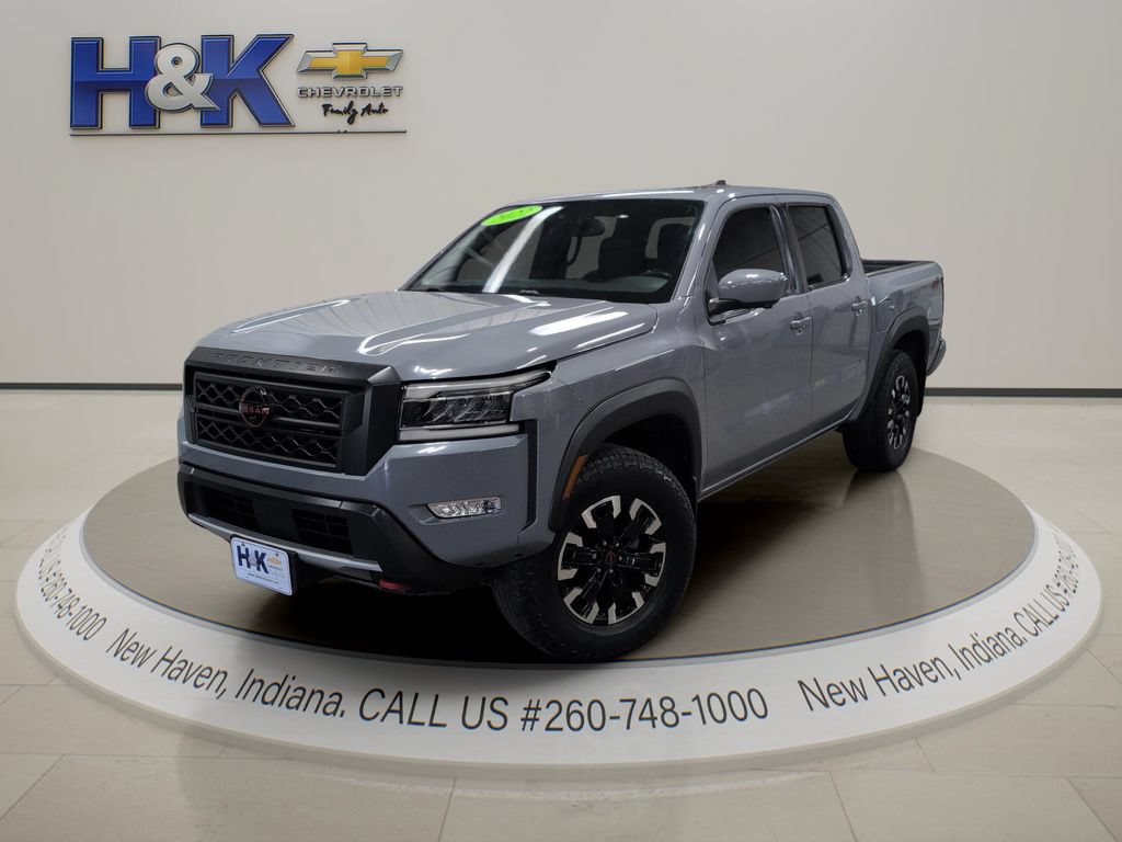 Used 2022 Nissan Frontier PRO-4X AWD/4WD image 3
