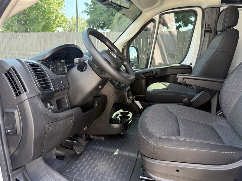 Used 2023 RAM ProMaster 1500 w/ Driver Convenience Group FWD image 17