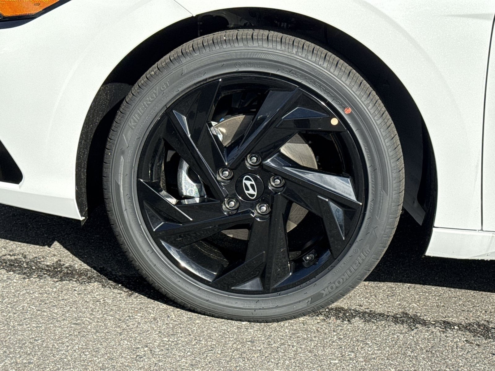 New 2026 Hyundai Elantra SEL Sport Premium FWD image 12