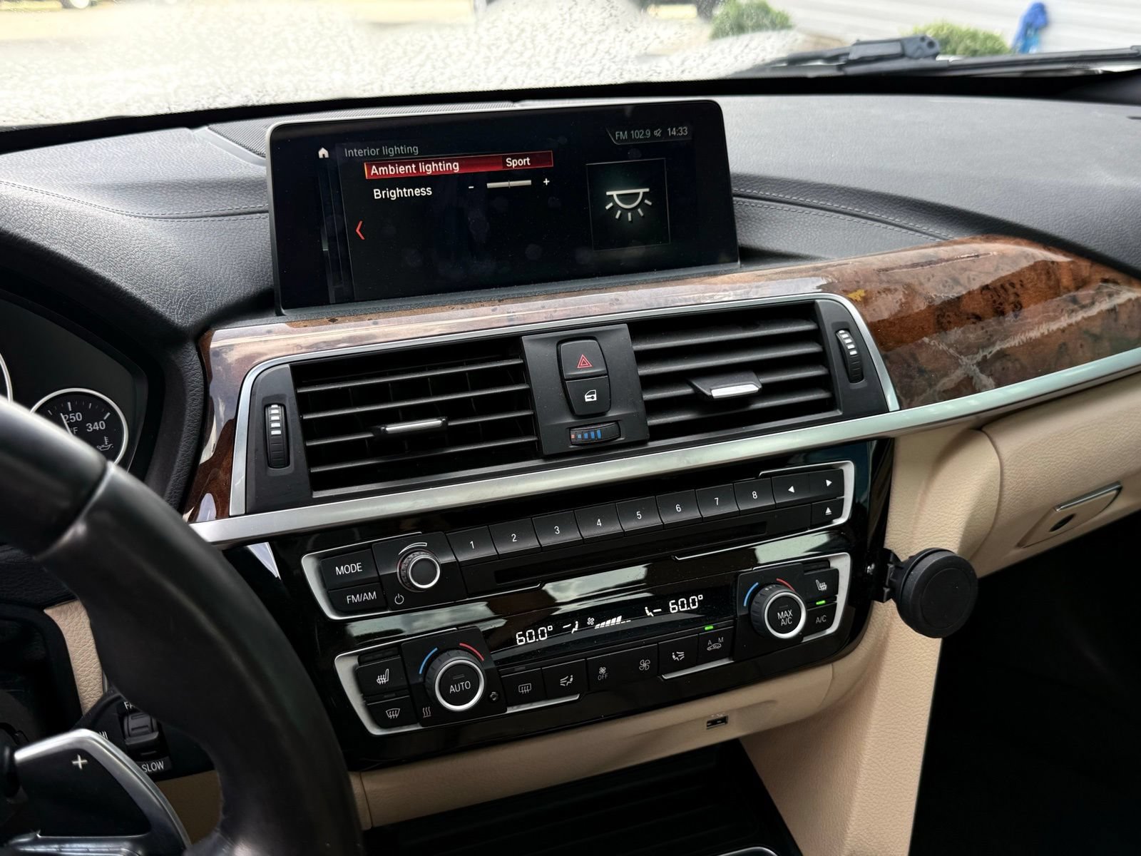 Used 2019 BMW 440i Coupe w/ M Sport Package RWD image 38