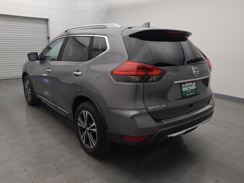 Used 2017 Nissan Rogue SL w/ SL Premium Package image 5