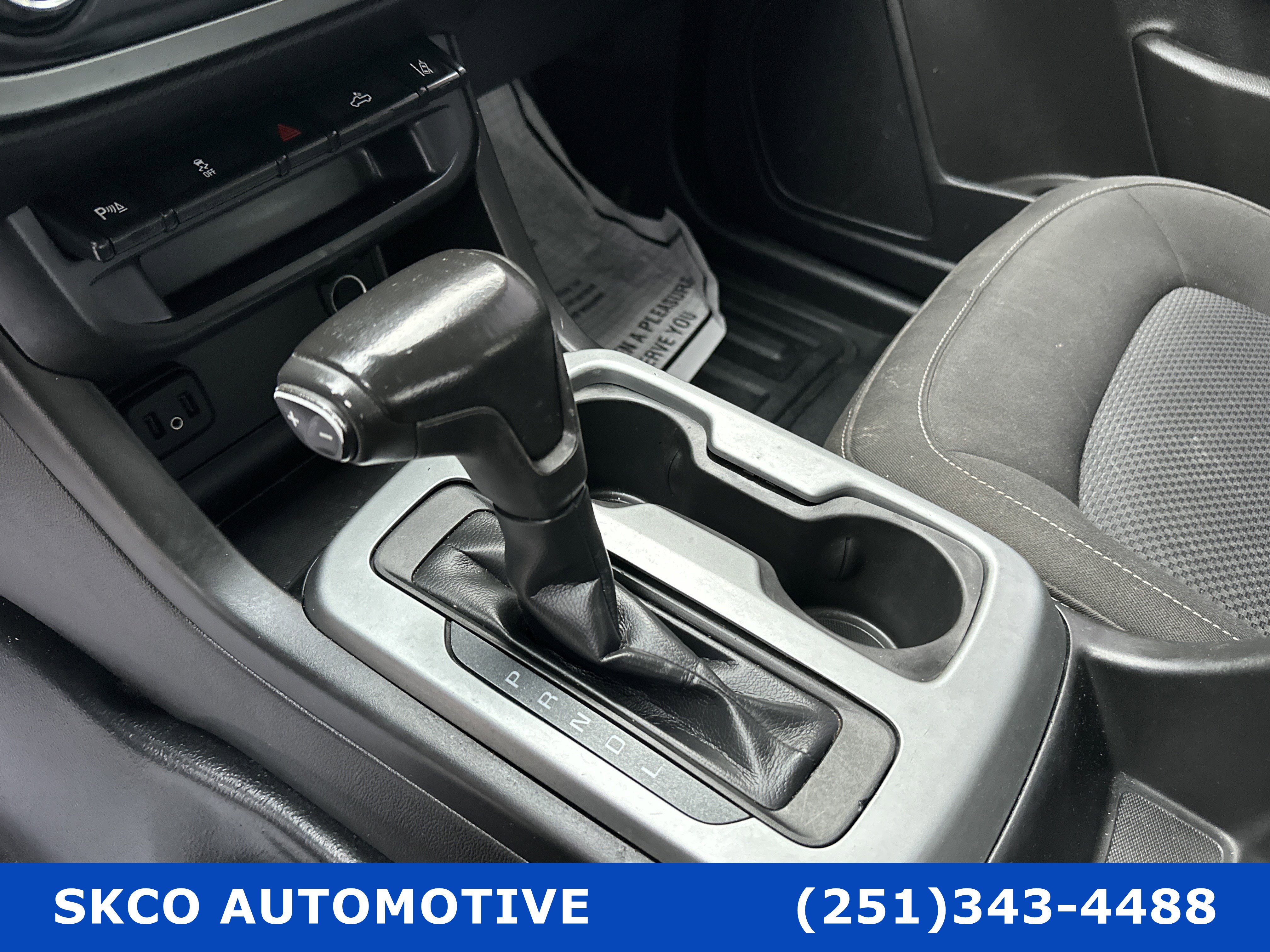 Used 2021 Chevrolet Colorado LT w/ Fleet Safety Package RWD image 23