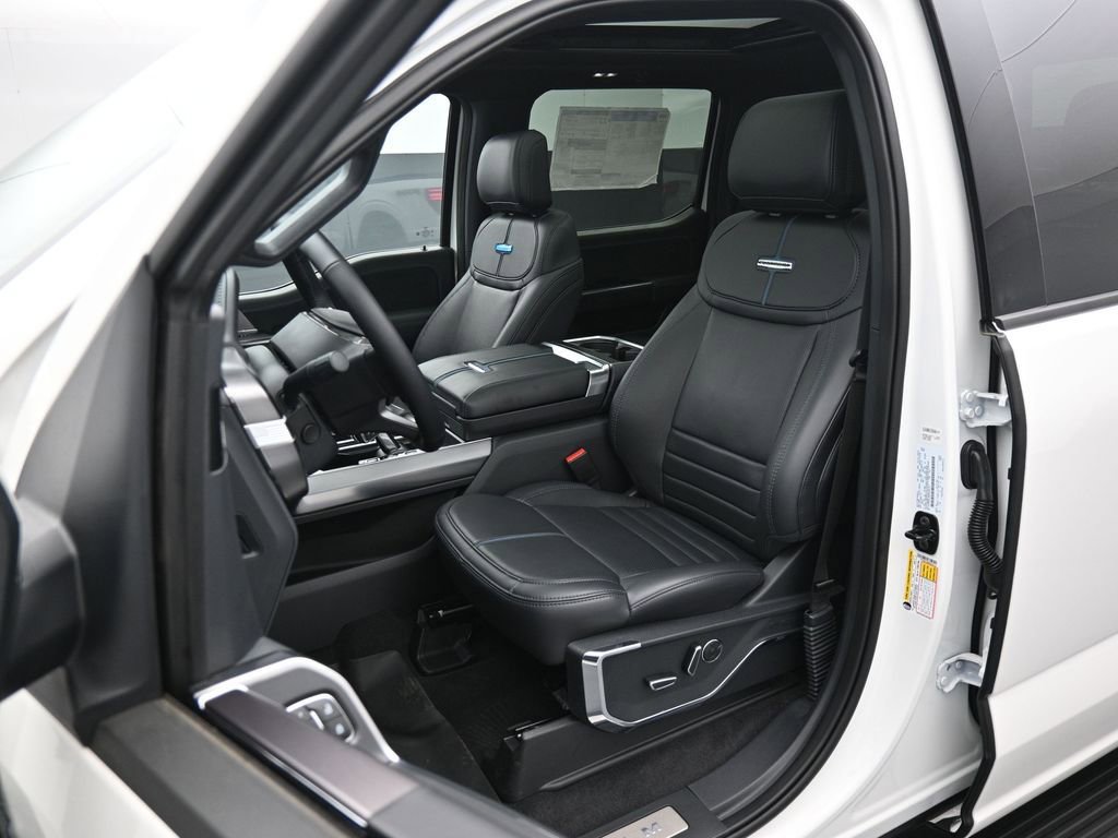 New 2025 Ford F150 Platinum w/ Equipment Group 702A High image 8