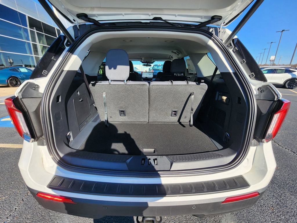 New 2026 Ford Explorer Active image 54
