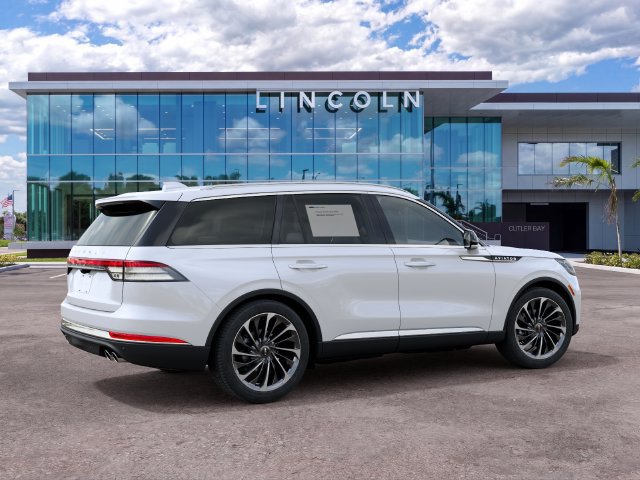 New 2027 Lincoln Aviator Reserve RWD image 6