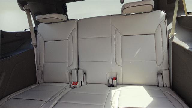 New 2026 GMC Yukon Denali w/ Sun & Power Step Package image 15