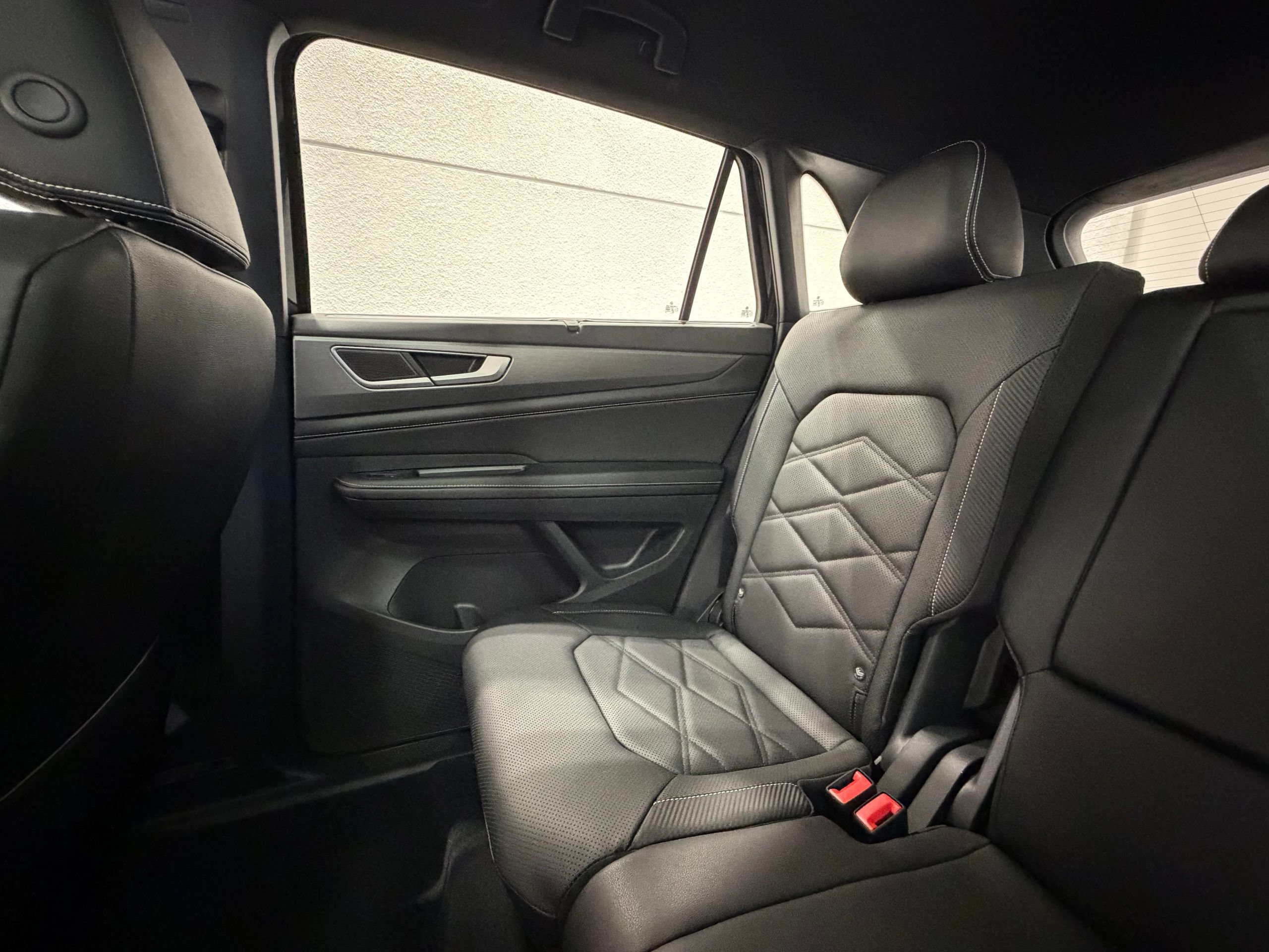 New 2026 Volkswagen Atlas Cross Sport SE AWD/4WD image 33