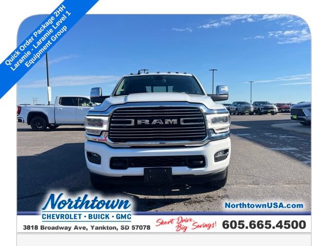 Used 2023 RAM 2500 Laramie AWD/4WD image 3