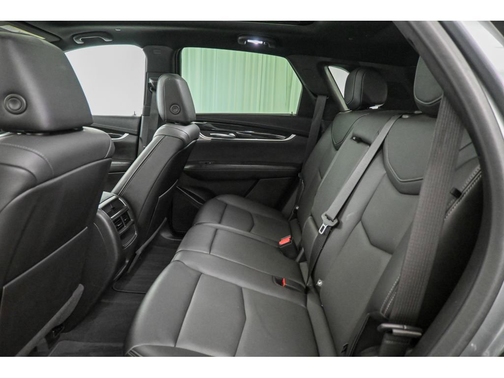 Certified 2022 Cadillac XT5 Premium Luxury image 26