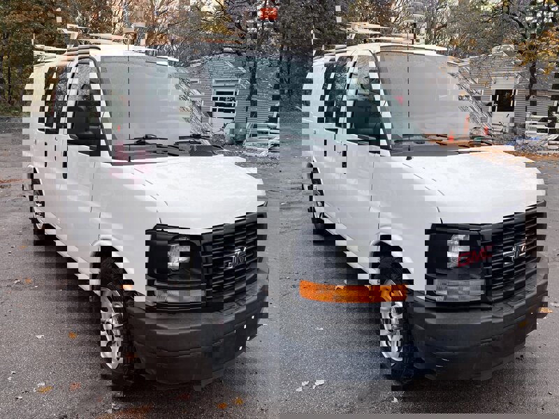 Used 2013 GMC Savana 1500 AWD image 7