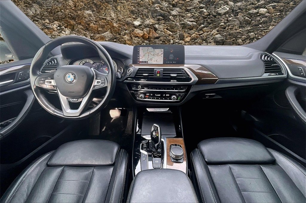 Used 2018 BMW X3 xDrive30i w/ Premium Package image 14