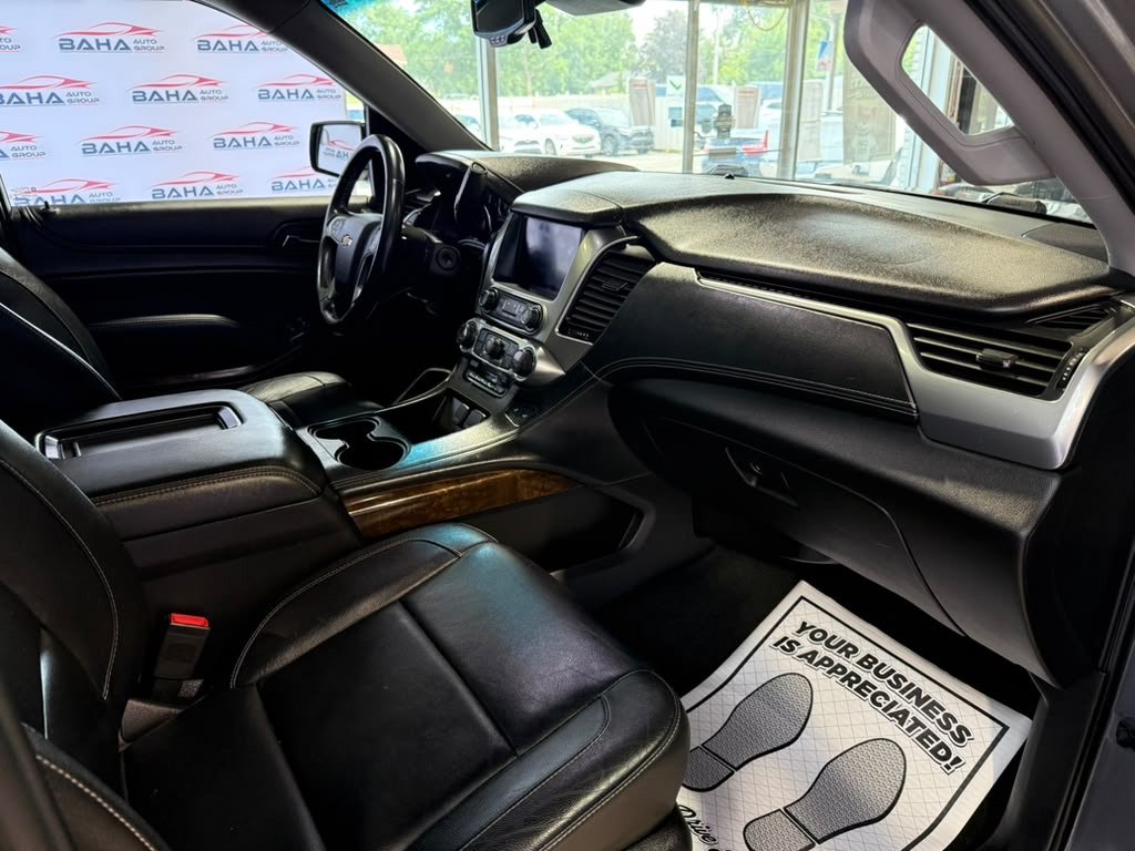 Used 2018 Chevrolet Suburban LT AWD/4WD image 58