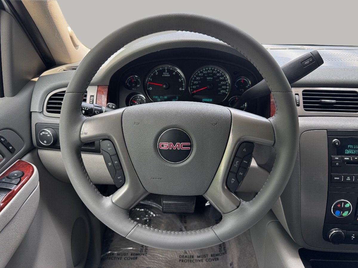 Used 2014 GMC Yukon SLT RWD image 24