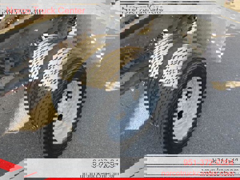 Used 2008 Ford F450 2WD Regular Cab Super Duty image 9