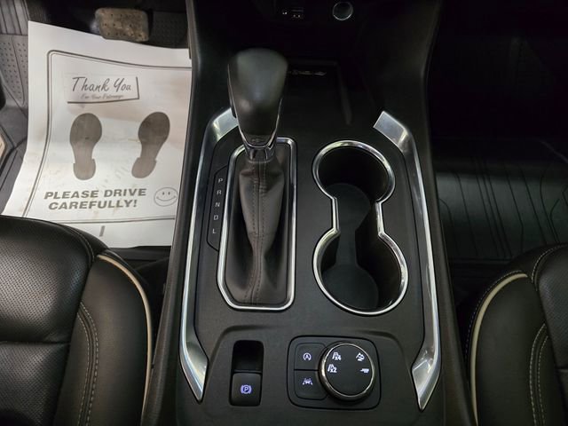 Used 2023 Chevrolet Traverse Premier w/ Redline Edition image 26