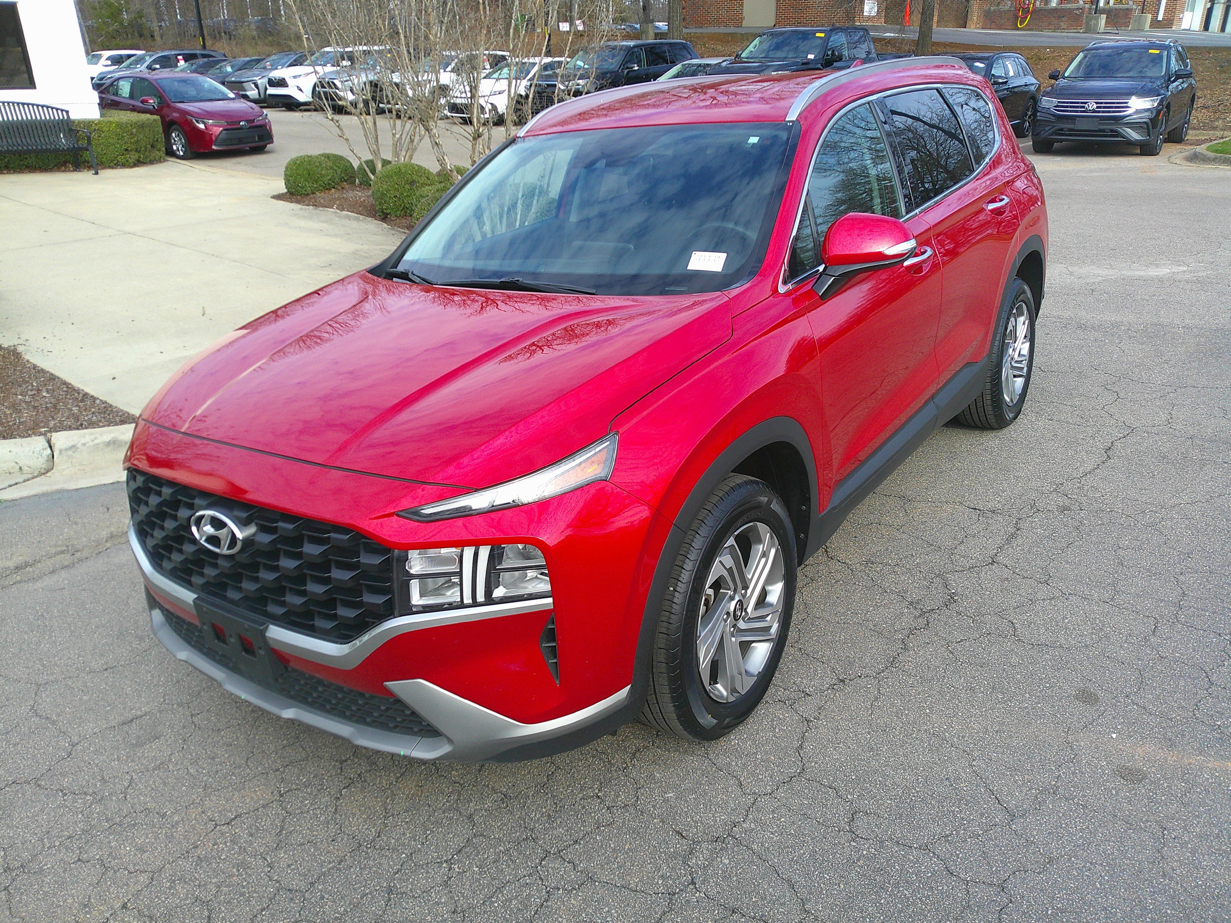 Used 2023 Hyundai Santa Fe SEL image 5