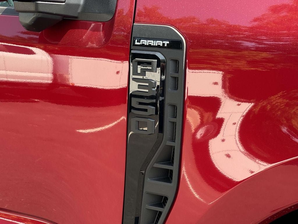 New 2025 Ford F350 Lariat w/ Lariat Ultimate Package AWD/4WD image 2