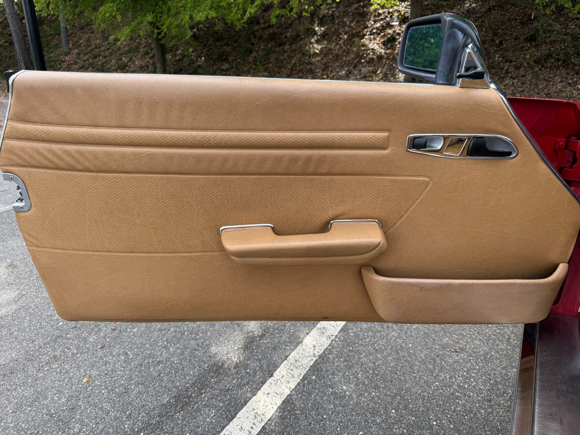 Used 1987 Mercedes-Benz 560 SL image 25