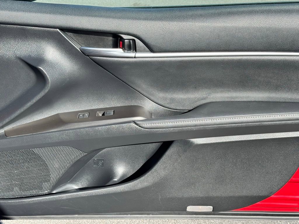 Used 2023 Toyota Camry XSE image 31