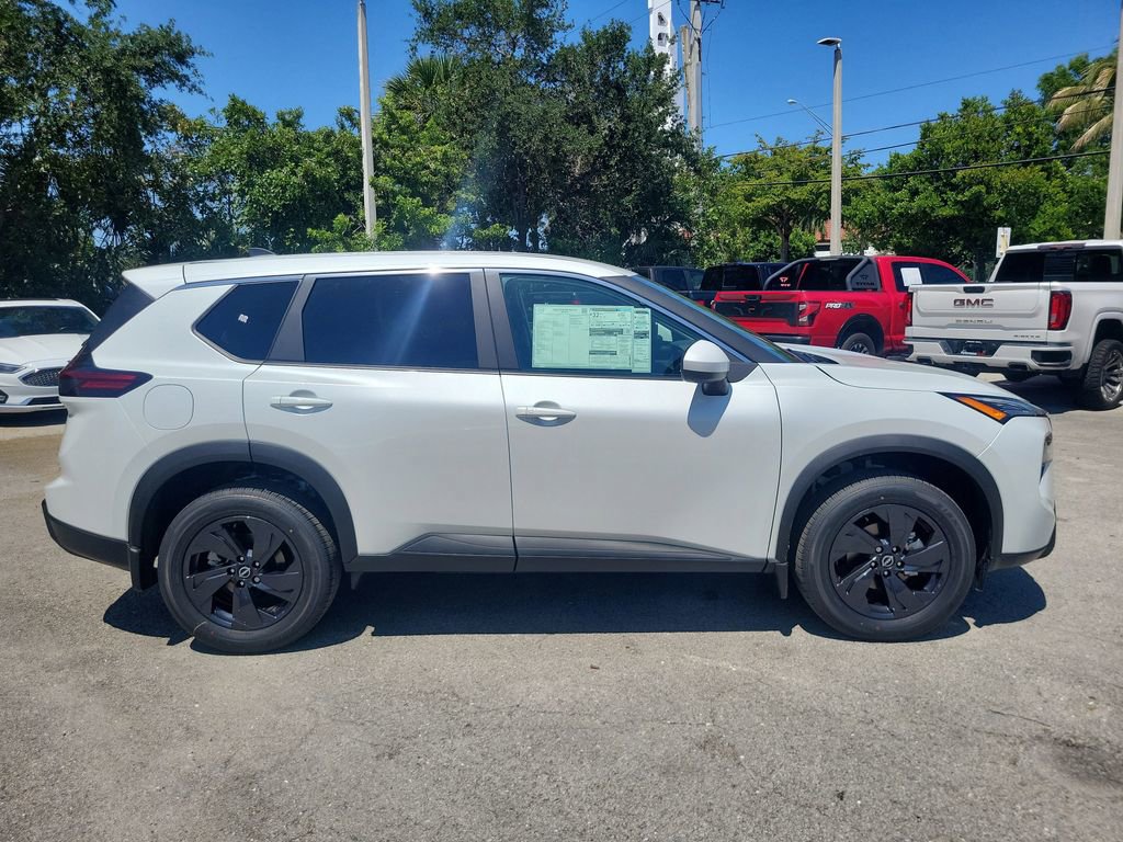 New 2026 Nissan Rogue SV FWD image 6