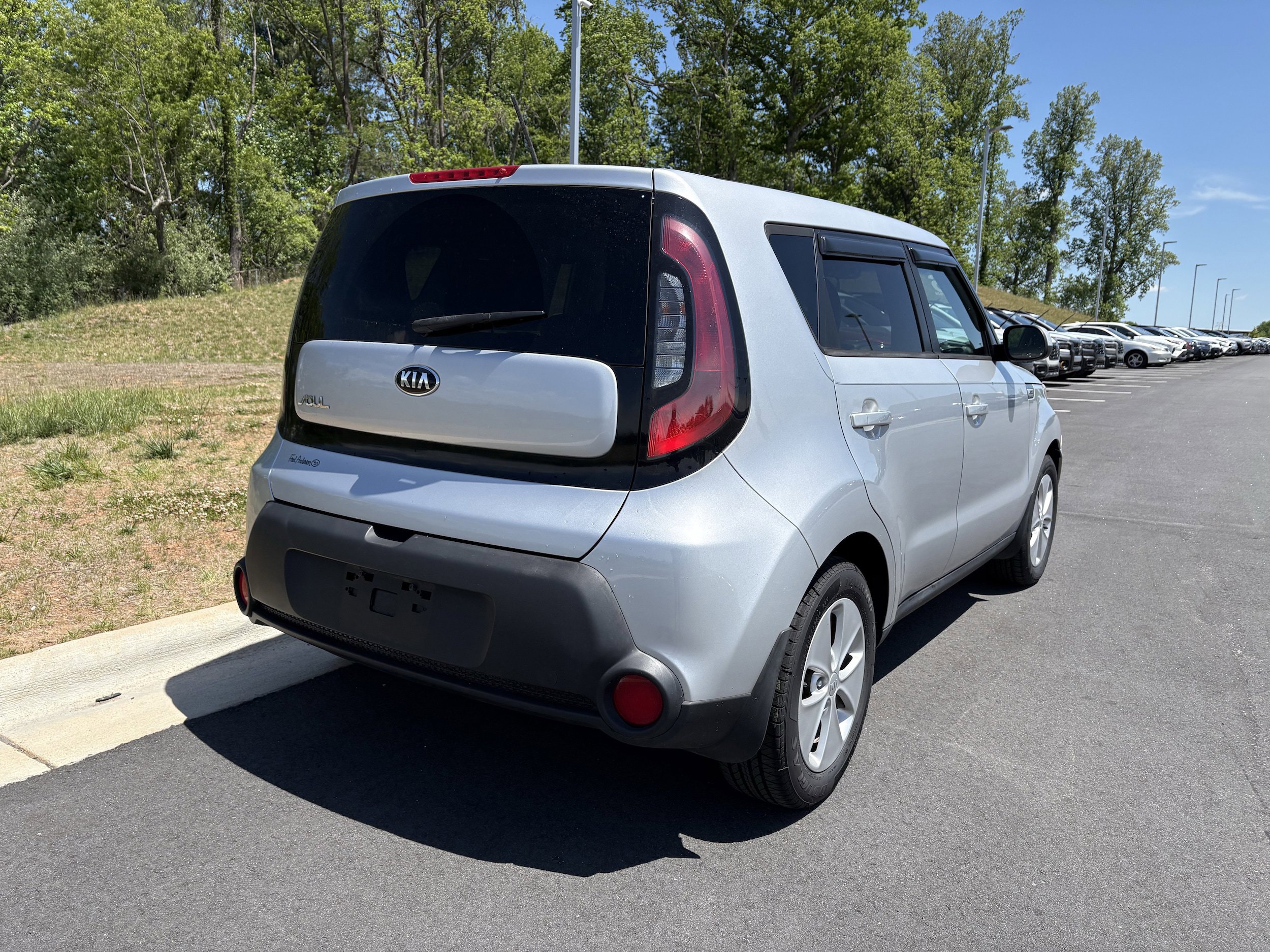 Used 2016 Kia Soul FWD image 9