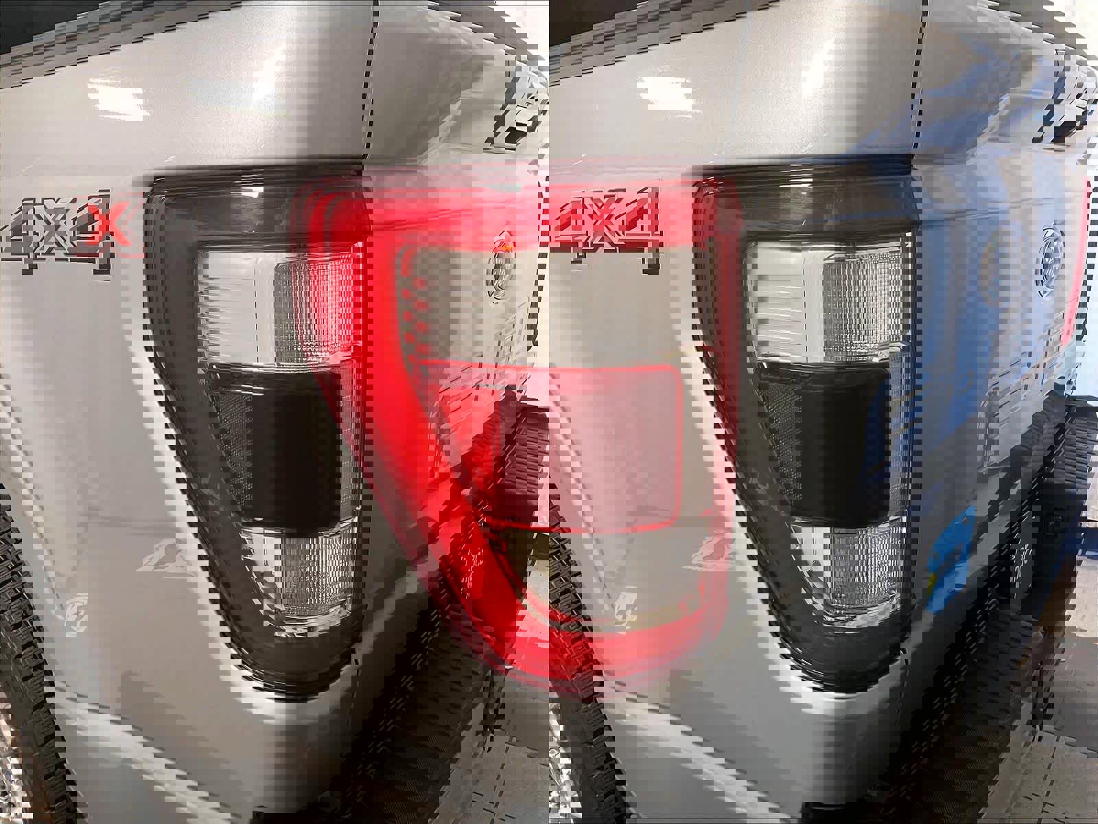 Used 2022 Ford F150 Lariat w/ Equipment Group 502A High image 71