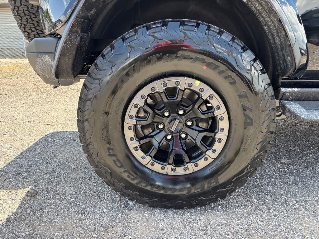 New 2025 Ford Bronco Raptor w/ Interior Carbon Fiber Pack image 6