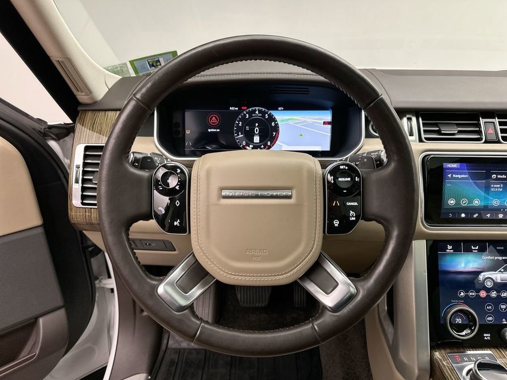 Used 2019 Land Rover Range Rover Long Wheelbase Supercharged image 18