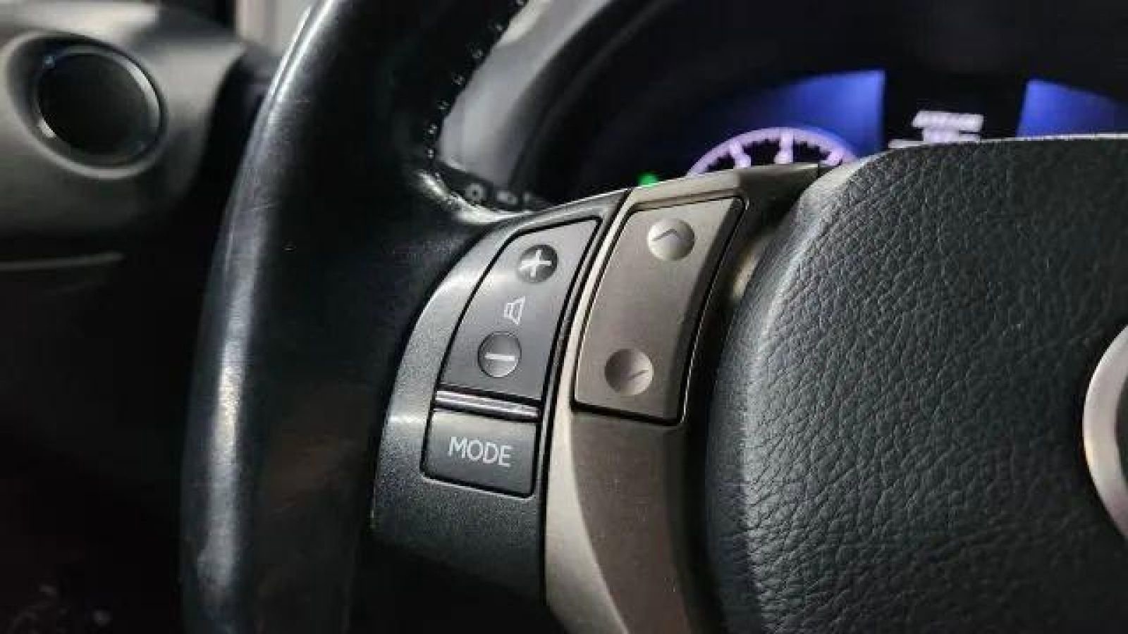 Used 2013 Lexus RX 350 AWD w/ Premium Pkg image 29