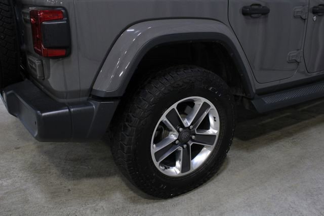 Used 2018 Jeep Wrangler Unlimited Sahara AWD/4WD image 24