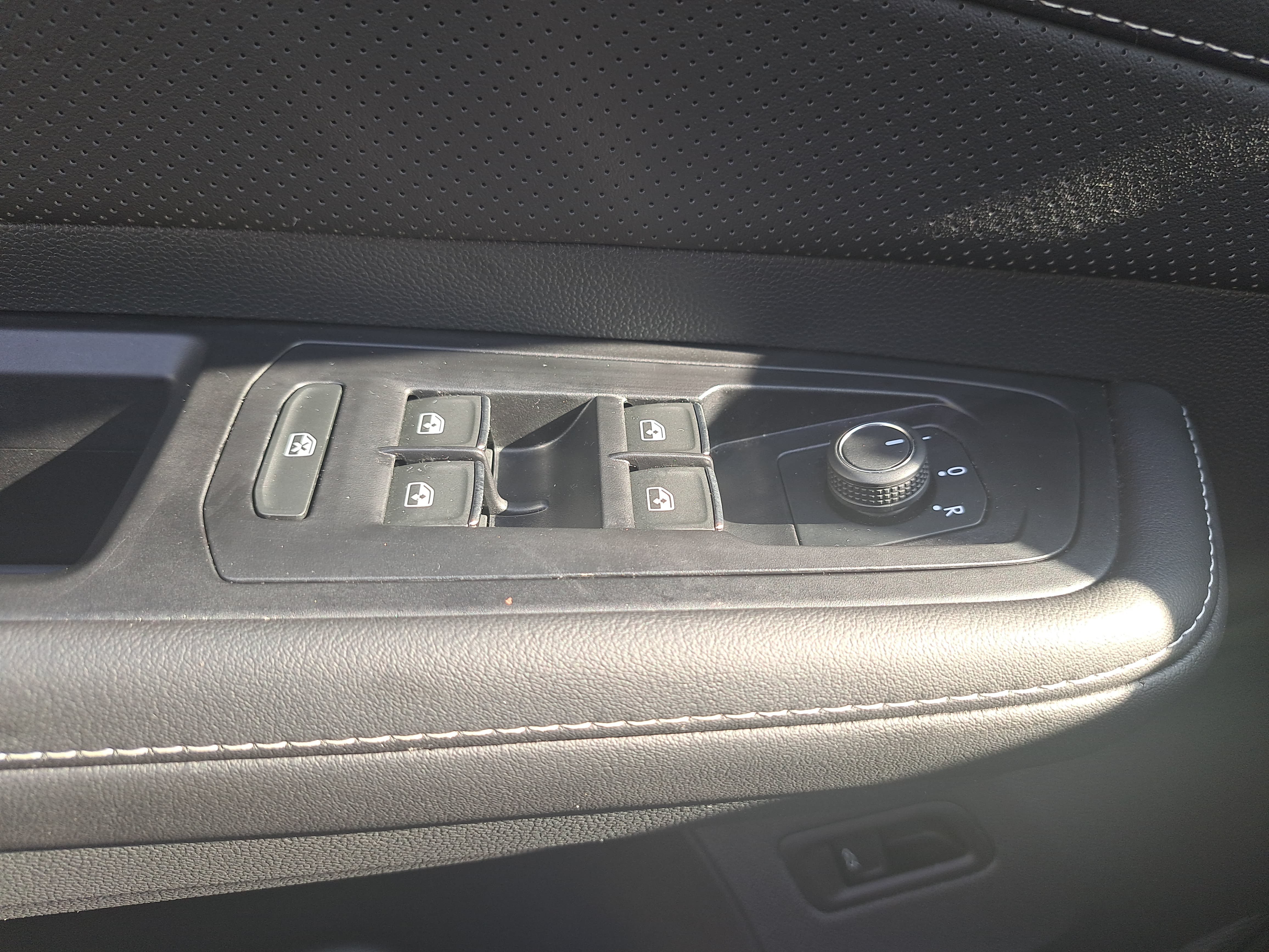 Certified 2026 Volkswagen Atlas SE AWD/4WD image 29