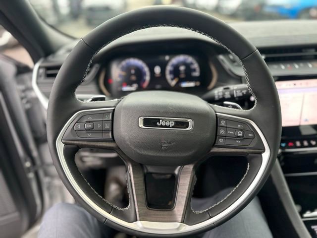 New 2026 Jeep Grand Cherokee Altitude image 18